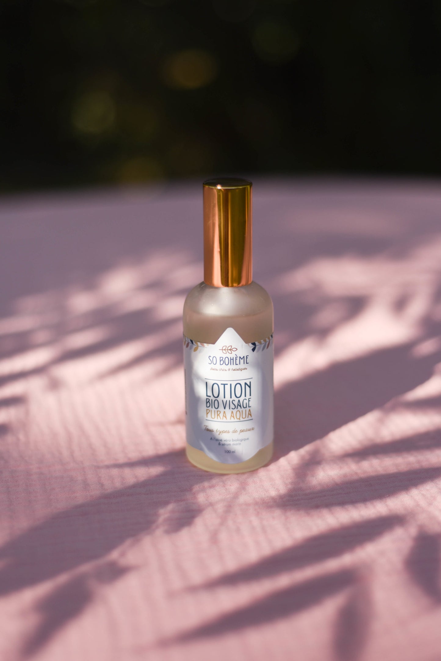 flacon de la lotion aqua hydratante à base de sérum marin naturel. Flacon de 100ML.