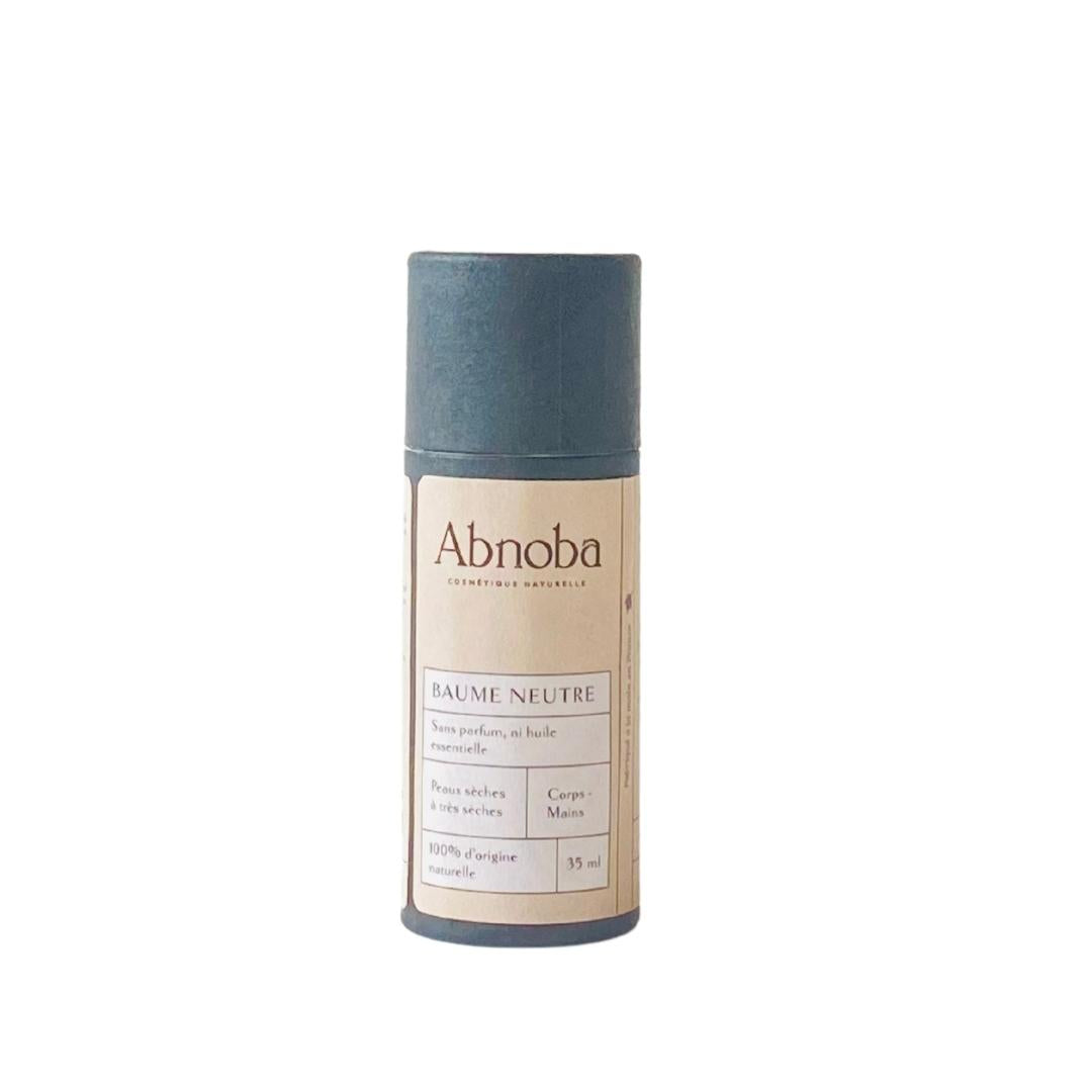 Le Baume neutre Abnoba aux ingrédients 100% d'origine naturelles, au format Push-Up, permet une utilisation simple, rapide et efficace grâce à sa texture non grasse et fondante sur la peau.  Ce baume est un concentré d’huiles végétales nourrissantes  aux propriétés protectrices et hydratantes. L'huile de chanvre, d'amande douce et de tournesol vont assouplir et protéger les peaux sensibles et très sèches.   35ml.  Existe également en 70ml.